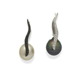 Stick Black Pearl and White Pearl Earring